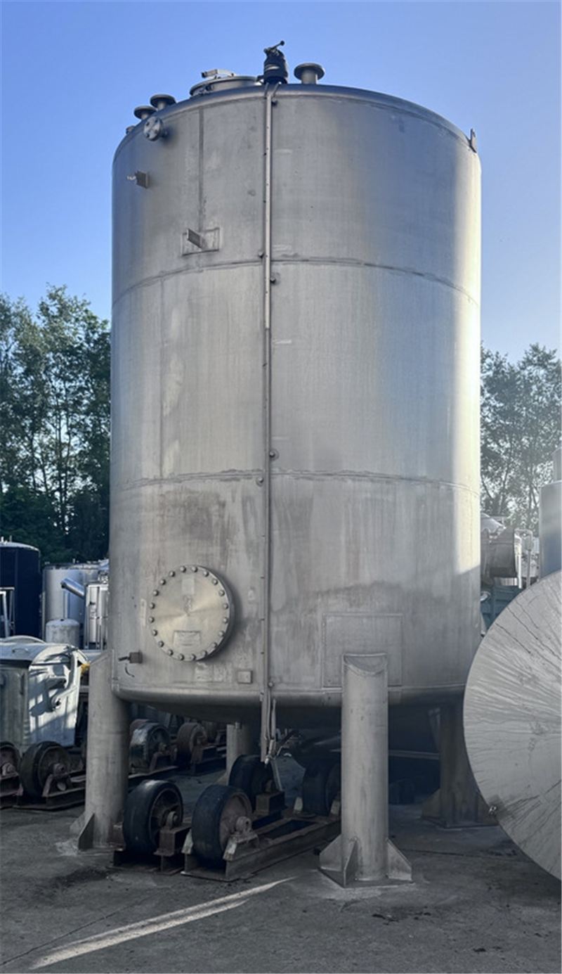 03.46.GE.02 - Gebruikte opslagtank
